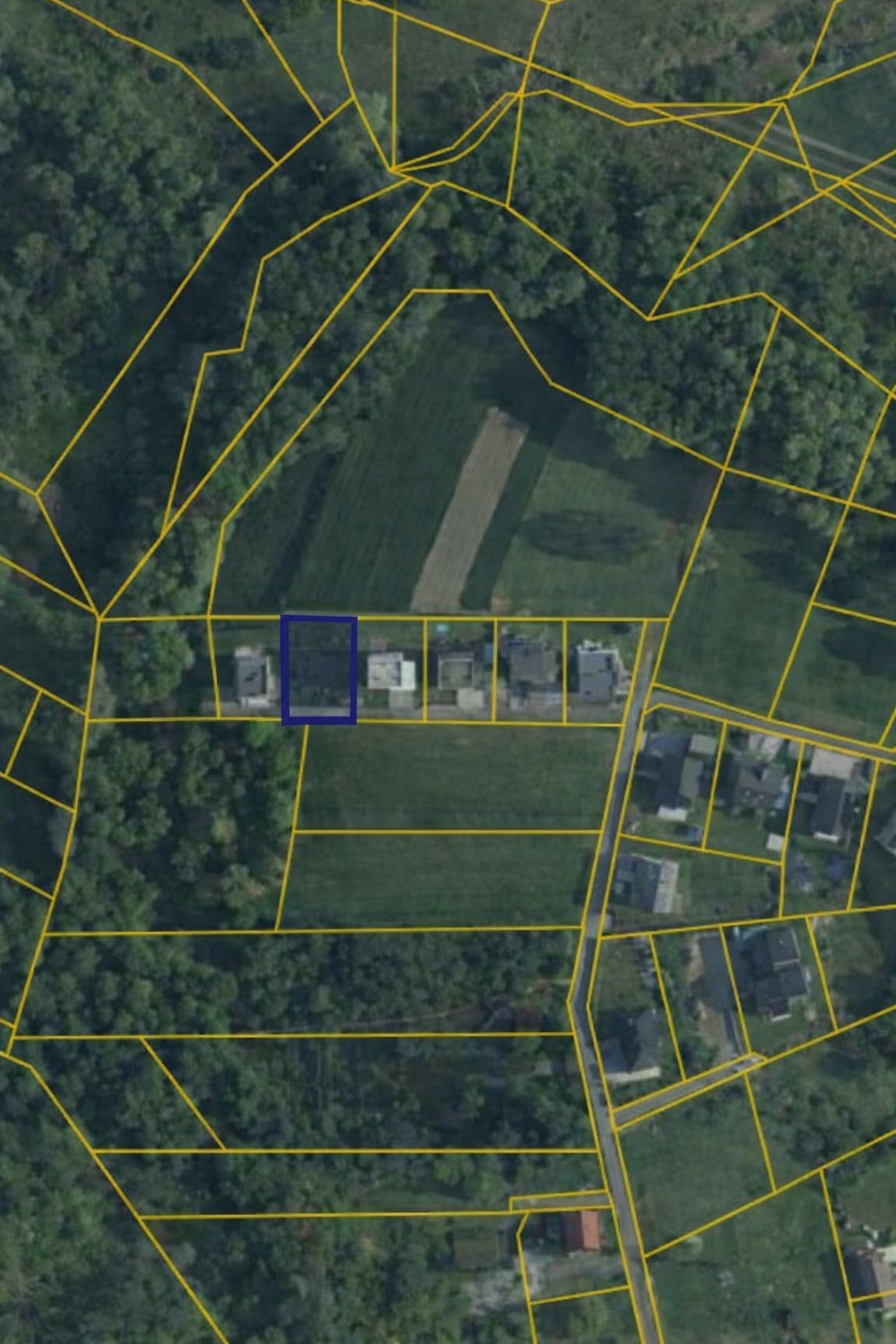 DZIAŁKA BUDOWLANA Z MEDIAMI