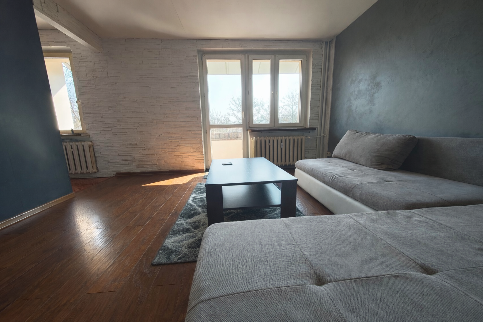 DWA BALKONY Z WIDOKIEM NA ZIELEŃ 